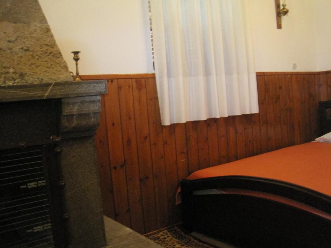 Hotel Papigo Ae Bagian luar foto